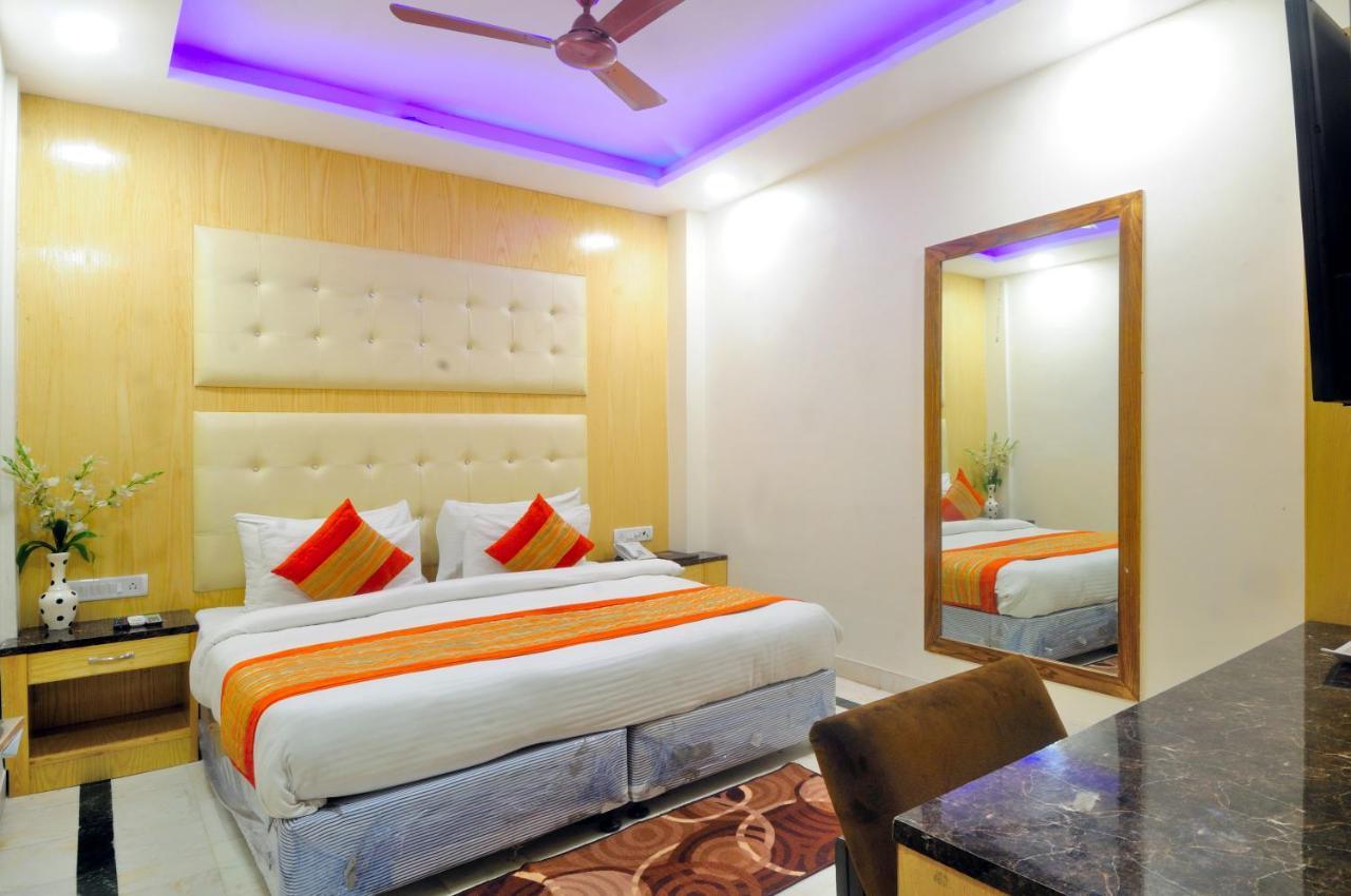 Hotel Karlo Kastle - Paharganj - New Delhi Extérieur photo