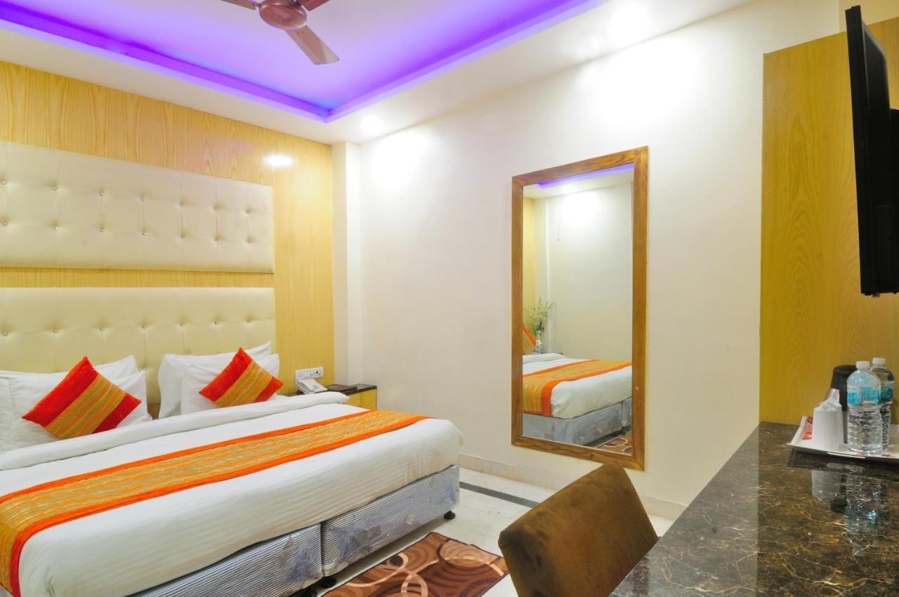 Hotel Karlo Kastle - Paharganj - New Delhi Extérieur photo