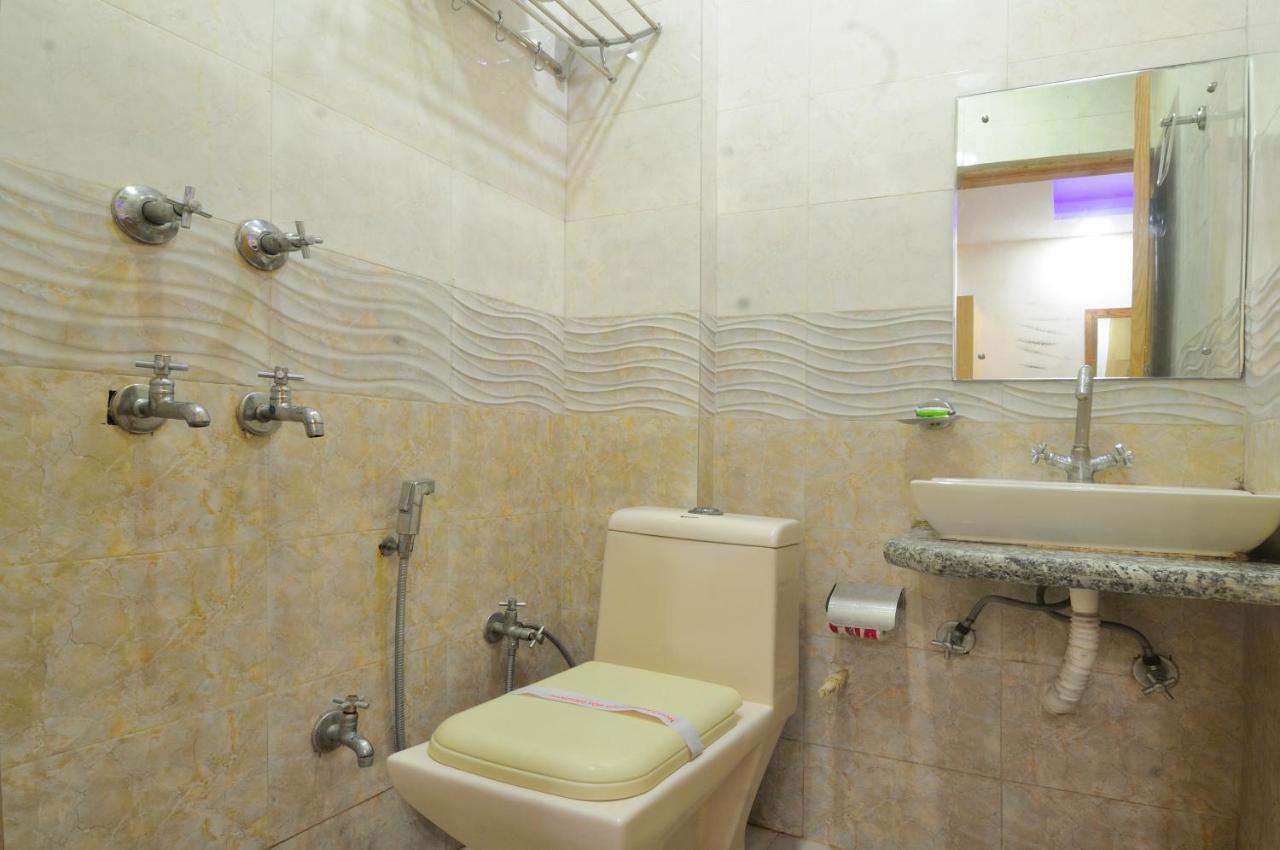 Hotel Karlo Kastle - Paharganj - New Delhi Extérieur photo