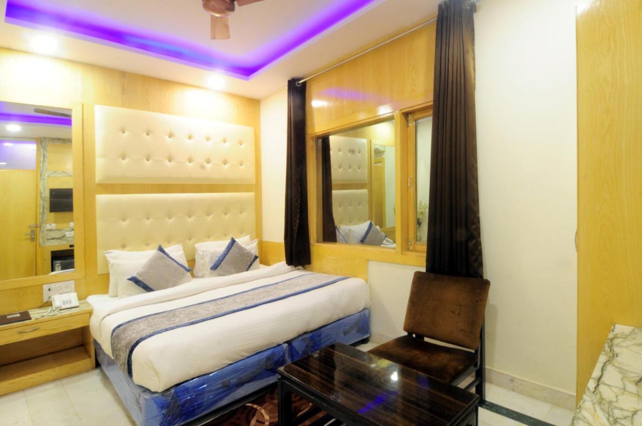 Hotel Karlo Kastle - Paharganj - New Delhi Extérieur photo