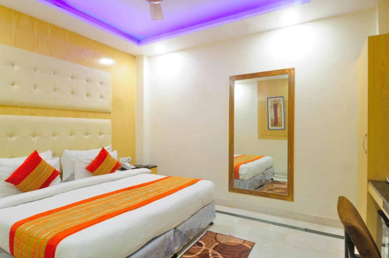 Hotel Karlo Kastle - Paharganj - New Delhi Extérieur photo
